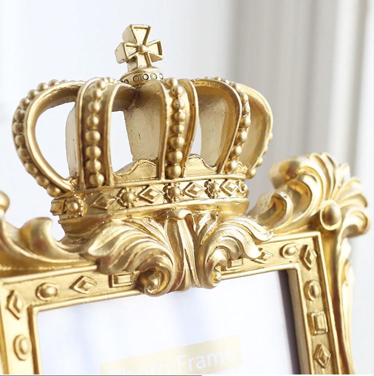 Luxury Baroque Style Gold Crown Decor Creative Picture Frame, Photo Frame, Great for Gift Home Wedding Decoration